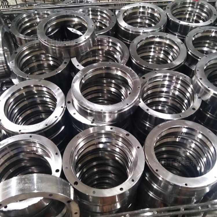 總結(jié)哪些原因會使轉(zhuǎn)盤軸承過熱，那么處理方法是什么？